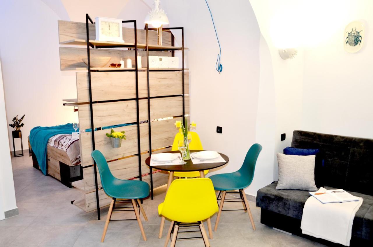 Studio Apartment Surf By The Sea Опатія Екстер'єр фото