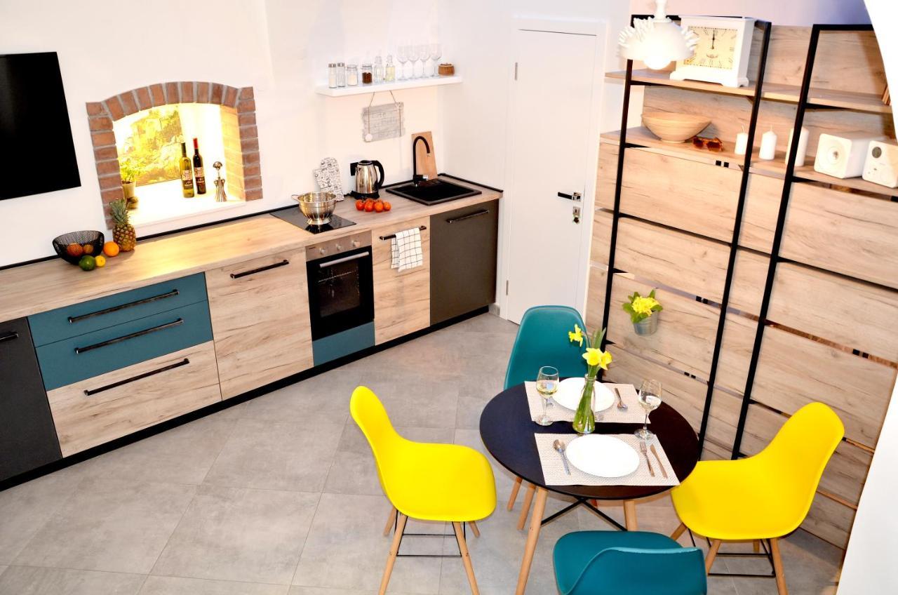 Studio Apartment Surf By The Sea Опатія Екстер'єр фото